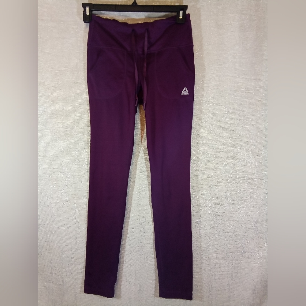 Reebok Athletic Pants Size SMALL